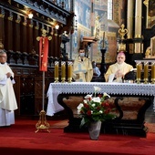 Powierzamy Bogu naszą ojczyznę