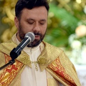 O. Samuel Pacholski w świdnickim sanktuarium św. Józefa.