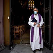 We Francji wciąż nie wolno odprawiać Mszy św. z udziałem wiernych, mimo że wprowadzone w związku z pandemią restrykcje są stopniowo łagodzone.