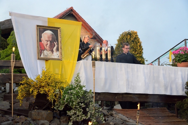 Stary Ujazd. Setne urodziny św. Jana Pawła II