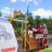 Tratwa "Pielgrzym" zawinęła do Sandomierza 