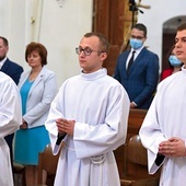 Święcenia diakonatu przyjęli (od lewej): Artur Kosiorek, Adam Łukaszewicz i Hubert Sierpert.