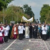 Tegoroczne procesje Bożego Ciała - wokół świątyni 