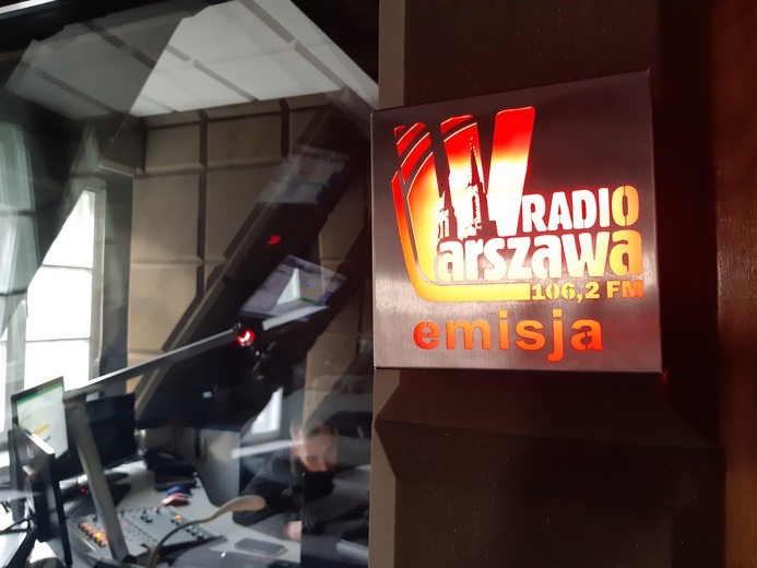 Trwa zbiórka na remont newsroomu Radia Warszawa. Potrzebne jest 150 tys. zł