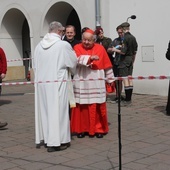 Krakowscy biskupi o odnowie Kościoła, doświadczeniu pandemii i jedności  