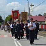 Tarnobrzeg. Procesja w parafii św. Marii Magdaleny