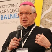 Ks. bp Mieczysław od 22 lat jest biskupem archidiecezji lubelskiej.