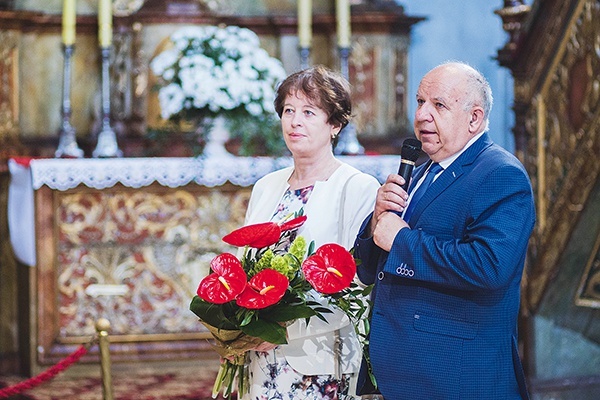 Państwo Józef i Barbara Nowakowie od 16 lat pielgrzymują do wambierzyckiego sanktuarium.