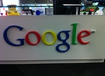 "Puls Biznesu": Deszcz pieniędzy z chmury Google'a