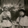 Nuncjusz apostolski w Polsce  w latach 1919–1921 abp Achille Ratti z marszałkiem Józefem Piłsudskim.