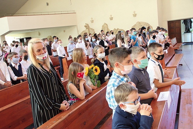 ▲	Eucharystia na zakończenie roku szkolnego w kościele pw. Ducha Świętego.