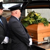 Ks. Georg Ratzinger nie będzie pochowany w grobie rodzinnym