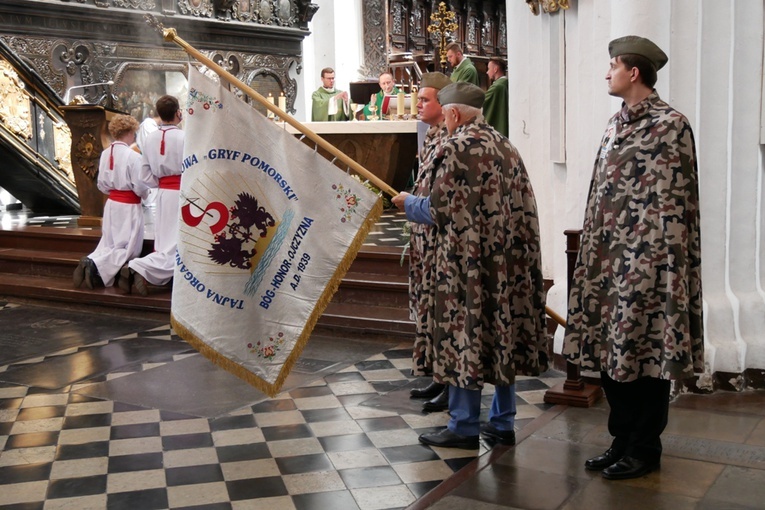 Eucharystia w intencji poległych żołnierzy Gryfa Pomorskiego