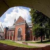 Bazylika św. Wojciecha przeszła w ostatnim czasie renowację.