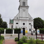Kościół ma status sanktuarium. 