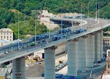 Włochy. Odbudowany most będzie nosił imię św. Jerzego