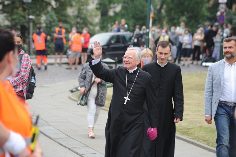 Rozpoczęcie 40. Pieszej Pielgrzymki Krakowskiej - cz. 2