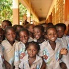 Afrykańscy biskupi ratują dzieci przed skutkami pandemii