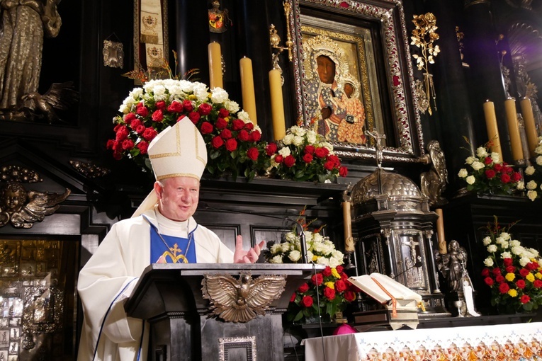 Mszy św. przewodniczył i homilię wygłosił bp Wiesław Szlachetka.