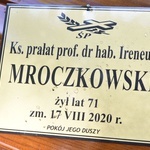 Płock. Pogrzeb ks. prof. Ireneusza Mroczkowskiego (1949-2020)