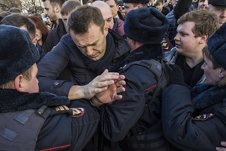 Niemiecki rząd: Dwa laboratoria potwierdziły, że Nawalnego otruto Nowiczokiem