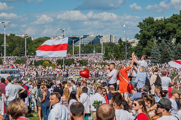 Abp Kondrusiewicz rozmawiał z szefem MSW Białorusi