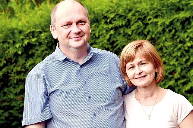 Radosław i Agnieszka Orłowscy, inicjatorzy rekolekcji małżeńskich Domowego Kościoła w domach.