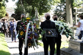 Ewa Demarczyk spoczęła w Alei Zasłużonych cmentarza Rakowickiego w Krakowie