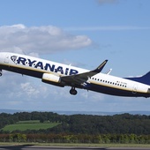 W. Brytania: Samolot linii Ryanair lądował w eskorcie myśliwców
