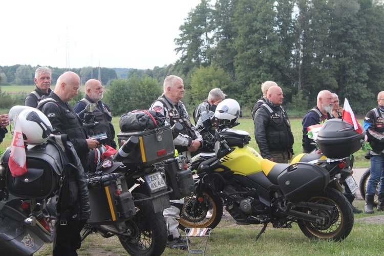 Sarnowa Góra. Motocykliści uczcili pamięć bohaterów