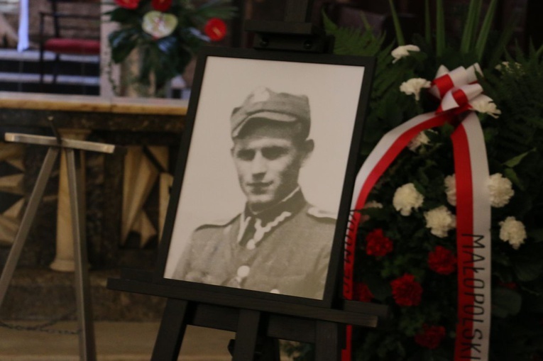 Pogrzeb Stanisława Szajny "Orła" (1924-1949)
