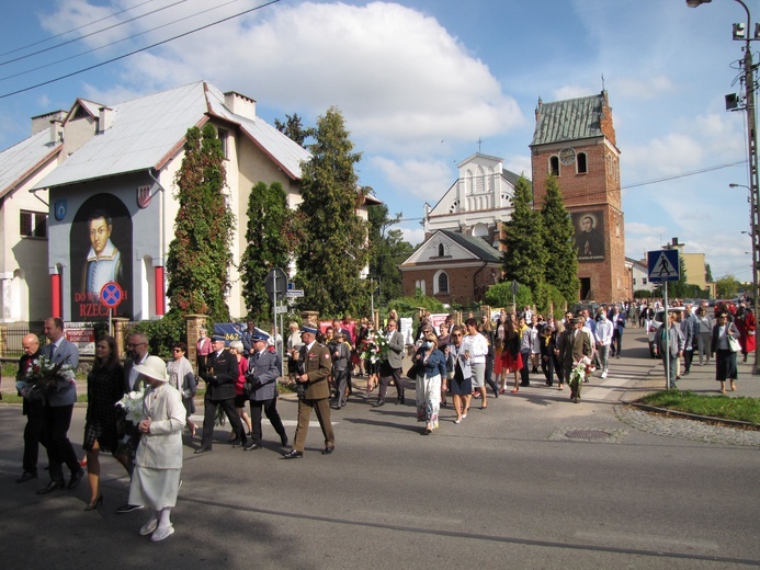 W dniu patrona miasta przasnyszanie gromadzą się przy pomniku św. Stanisława Kostki. Tak też było w tym roku.