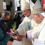Odpust różańcowy i wręczenie diecezjalnych odznaczeń w Rokitnie