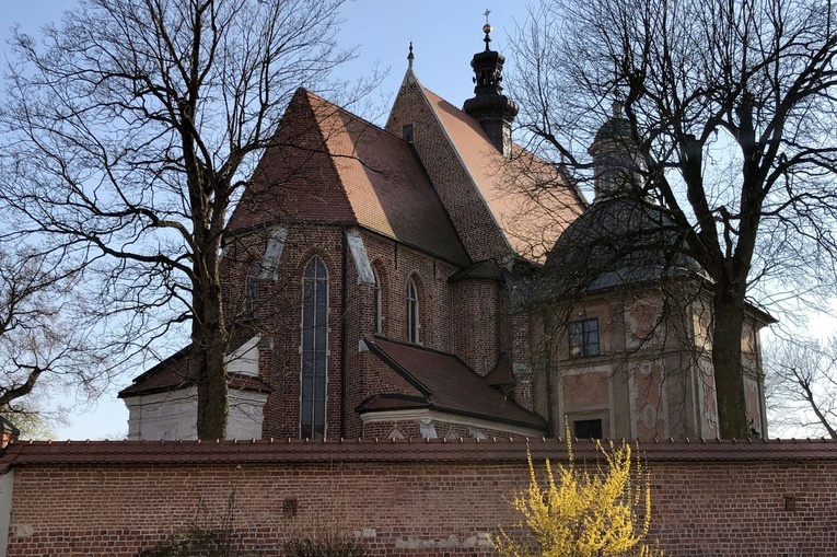 Koronawirus w kolejnych parafiach archidiecezji krakowskej  
