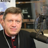 Abp Kupny: Zasłaniając usta i nos pokazuję, że myślę o innych oraz że moi bliźni i ich los nie są mi obojętne