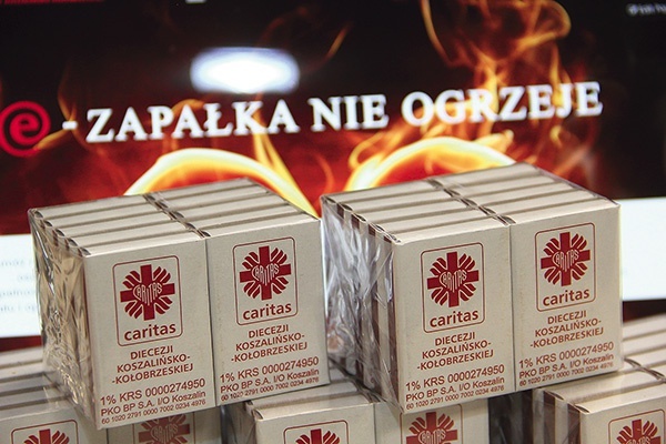 Na życzenie ofiarodawców pudełka z logo „Zapałka nie ogrzeje” Caritas prześle pocztą.
