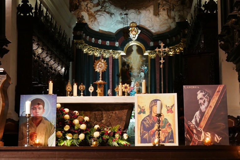Holy Wins w archikatedrze oliwskiej