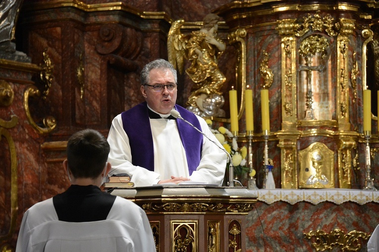 Opole. Uroczystość Wszystkich Świętych