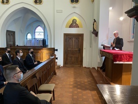 Kokoszyce. Abp Skworc odwiedził wspólnotę roku propedeutycznego śląskiego seminarium