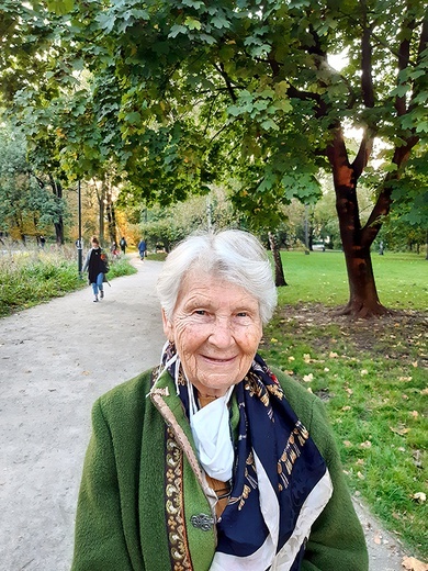 Panią Amelię można często spotkać na krakowskich Plantach.