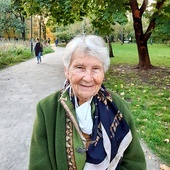 Panią Amelię można często spotkać na krakowskich Plantach.