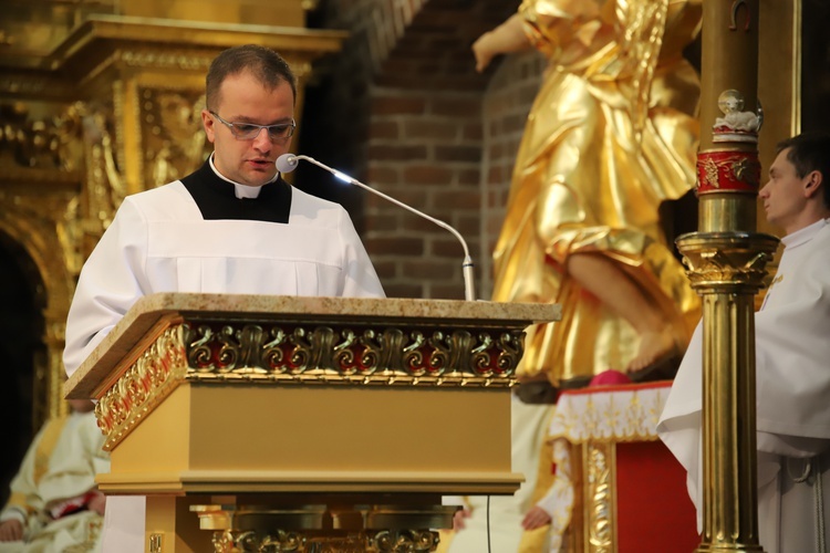 Konsekracja nowego ołtarza w kościele Bożego Ciała w Krakowie