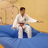▲	Taekwondo to dobry sposób na poprawę sprawności.