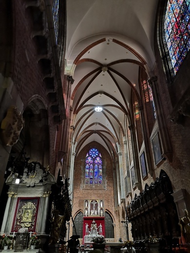 Zakończyły się prace w prezbiterium katedry wrocławskiej