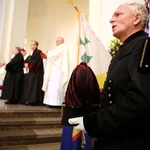 Archiwum. Ingres abp. Wiktora Skworca do katedry Chrystusa Króla w Katowicach
