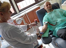 Śląskie. Barbórkowa Akcji Oddawania Krwi i Osocza. 600 ozdrowieńców i 56 litrów osocza