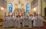 W tym roku parafialny kurs lektora ukończyło 28 chłopców.