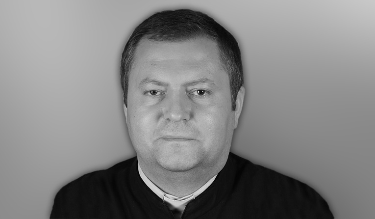Zmarł ks. Andrzej Trzeciak, proboszcz z Adamowic. Zmagał się z COVID-19