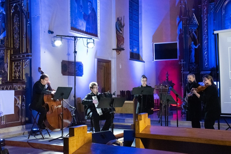 Koncert w kościele św. Jadwigi Śląskiej