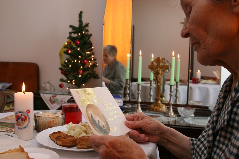 "Patronus seniora" to akcja Caritas dedykowana osobom starszym. 